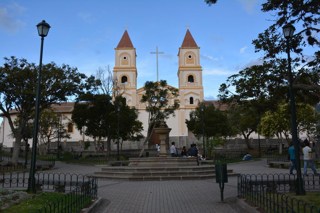 Casa Yaruqui Tababela Bagian luar foto